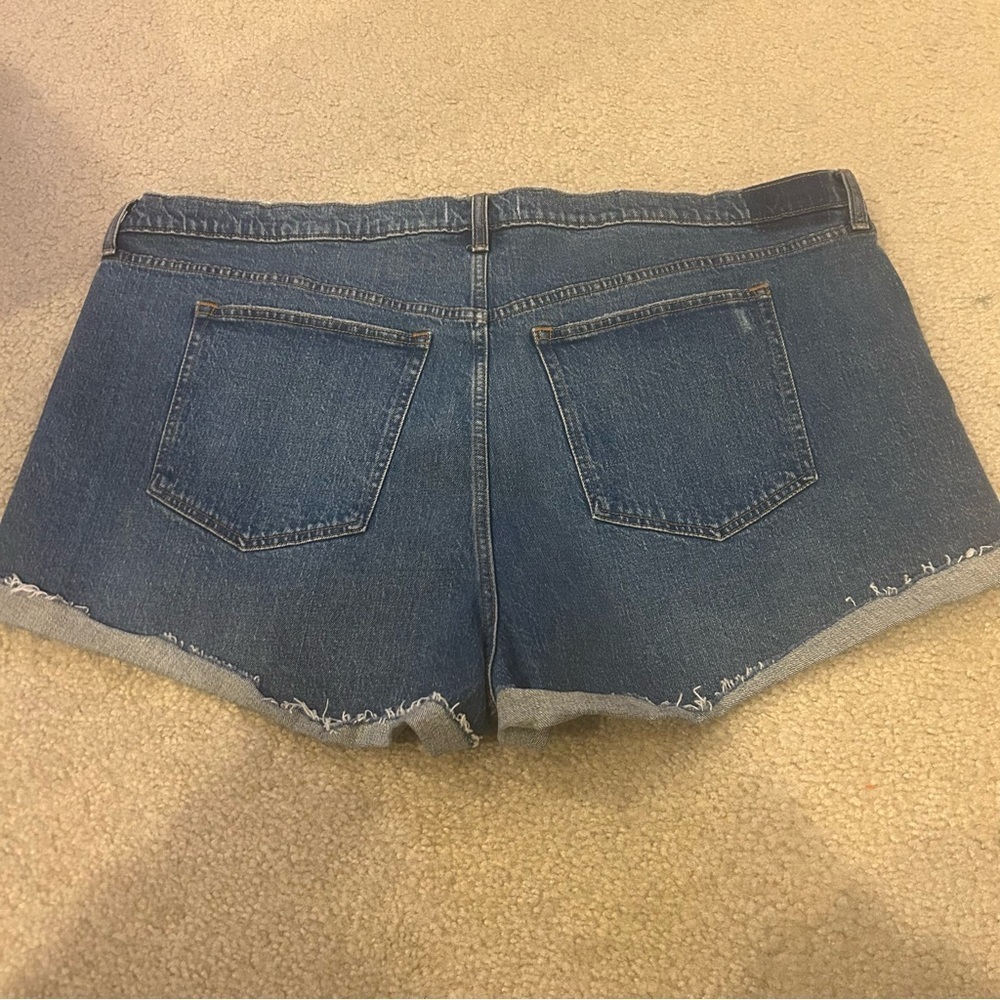 NWT Abercrombie & Fitch Mom Short High Rise - Picture 4 of 5